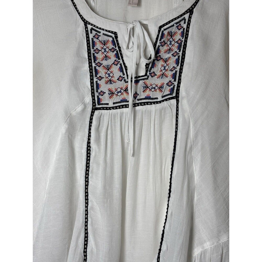 Forever 21 Women's M Boho Aztec Print Embroidered Top White Pancho Blouse - Picture 2 of 8
